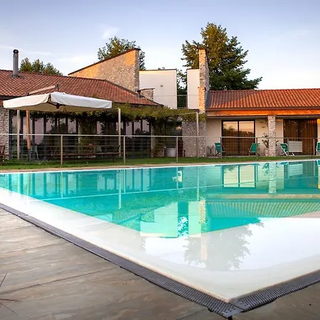 Alloggio per agriturismo Corte Carnevale *